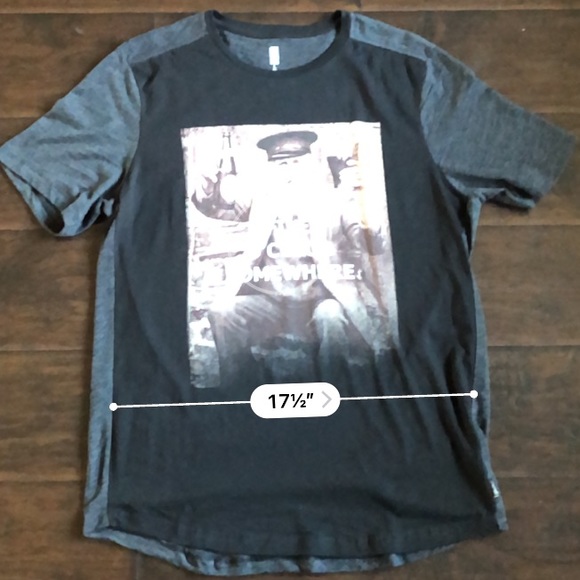 Howe Women’s T-shirt - Picture 2 of 6